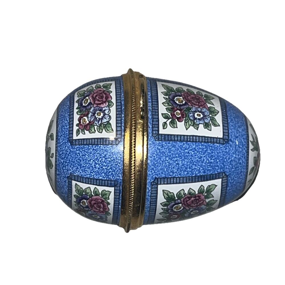 Staffordshire Enamel Egg Shaped Box - Picture 3 of 3
